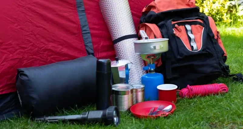 Descubre los beneficios de los set ollas camping: cocina al aire libre