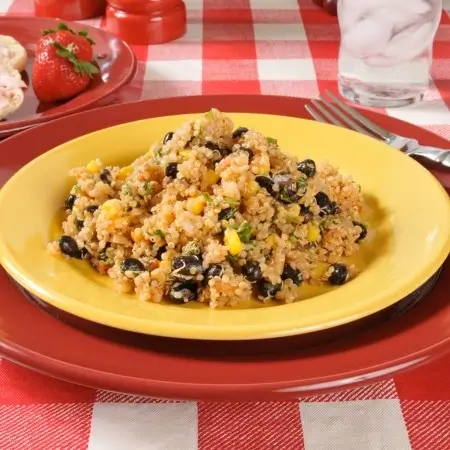 Ensalada de Quinoa y Judías Negras